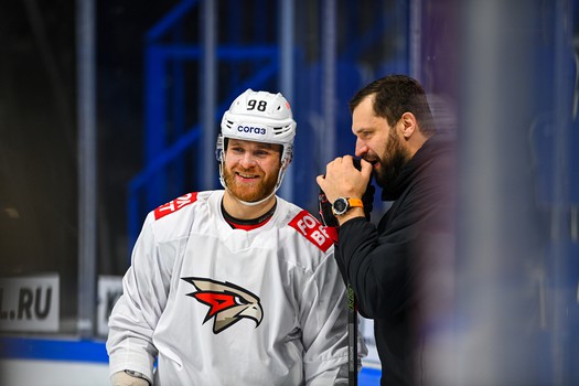 Раскатка «Авангарда» перед матчем в Уфе