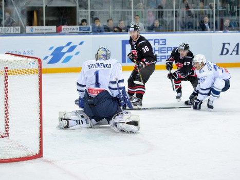 29.11.2015. "Авангард" - "Динамо" Мск 3:2Б