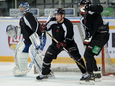 Раскатка "Авангарда" перед матчем с "Витязем" 10 октября 2013
