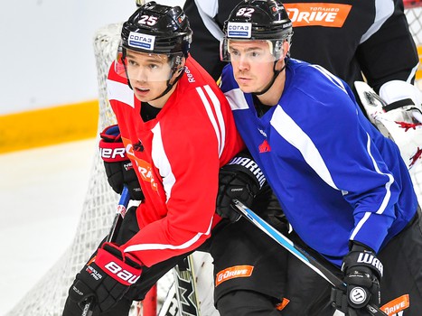 Раскатка "Авангарда" перед первым матчем сезона с рижским "Динамо"