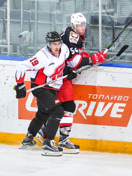 18.08.2017. "Автомобилист" - "Авангард" 0:2