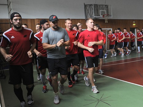 Открытая тренировка для прессы