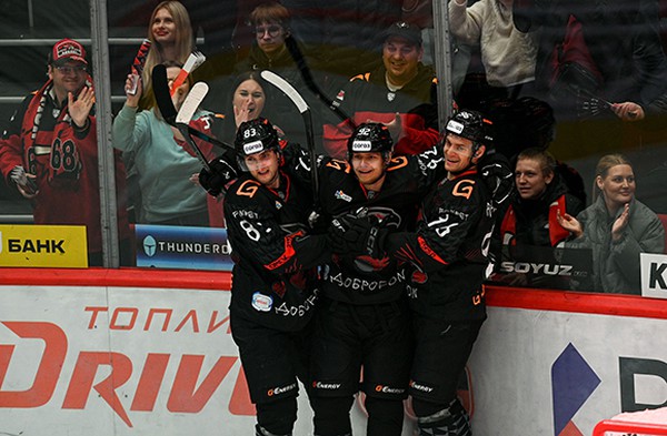 03.10.2025. «Авангард» - «Локомотив» 4:1. Все голы