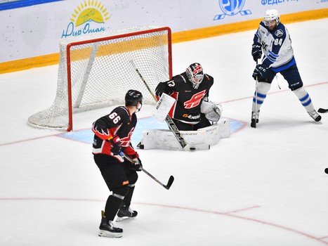 10.08.2017. "Авангард" - "Нефтехимик" 2:3