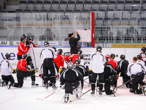 Первая тренировка "Авангарда" под руководством Андрея Скабелки