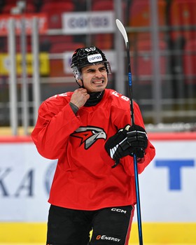 Тренировка «Авангарда» перед матчем с «Трактором»