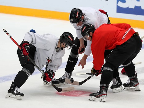 Раскатка «Авангарда» перед матчем с «Магниткой»