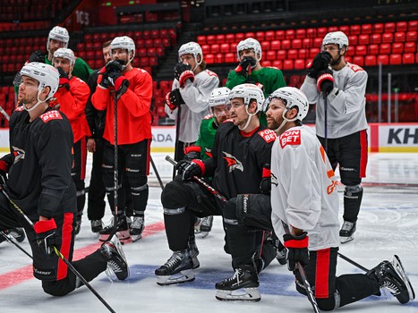 Открытая тренировка «Авангарда» перед финалом Востока