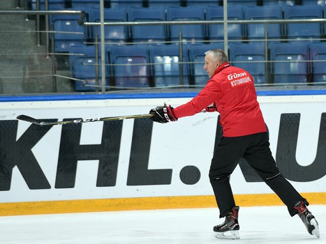 Раскатка "Авангарда" перед матчем с "Куньлунь Ред Стар"