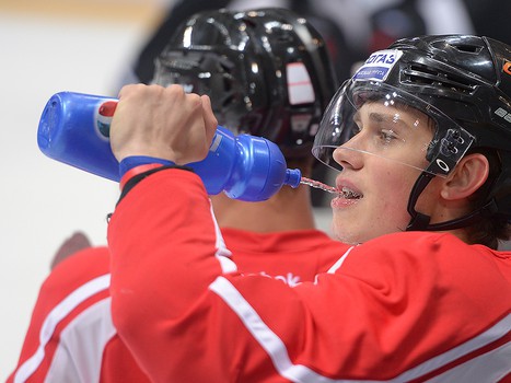 Первая тренировка ХК "Авангард" на льду "Арены Омск" в сезоне 2014/15