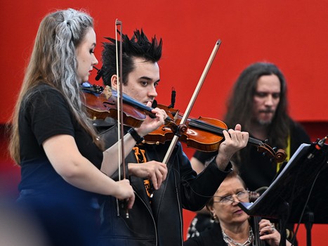 «Авангард» - «Трактор» 5:1. Вокруг матча