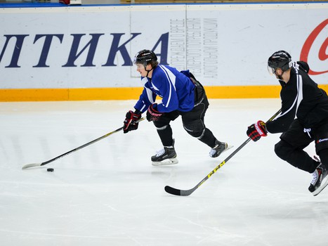 "Авангард" готовится к заключительным матчам регулярного чемпионата