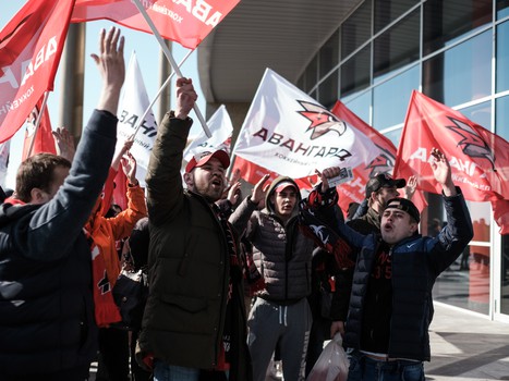 Выезд омских болельщиков в Астану на пятый матч серии «Барыс» - «Авангард»