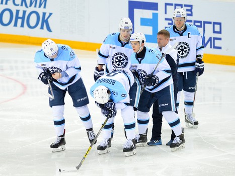 Наша атмосфера. Как поддерживали "Авангард" в сибирском дерби