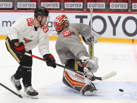 Раскатка «Авангарда» перед матчем с рижским «Динамо»