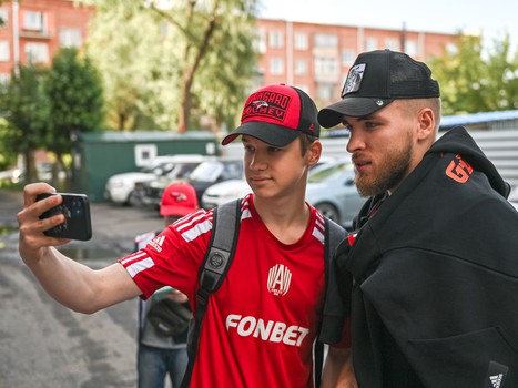 Медицинский осмотр «Авангарда». День 1