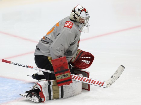 Раскатка «Авангарда» перед матчем в Хабаровске