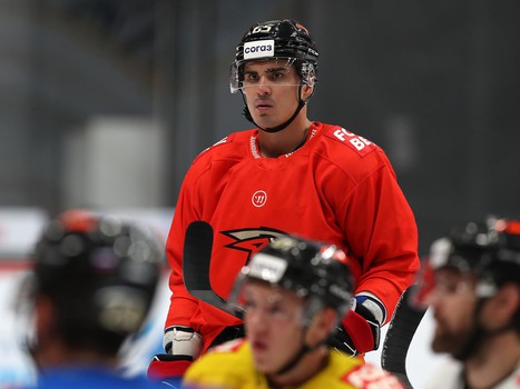 Первая тренировка «Авангарда» в новом сезоне