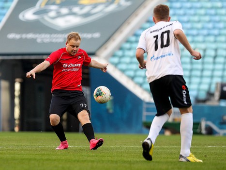 Товарищеский матч по футболу. Сборная «Авангард» - «Мощные СМИ» 13:2