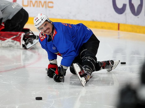 Тренировка «Авангарда» перед четвёртым матчем серии с «Автомобилистом»