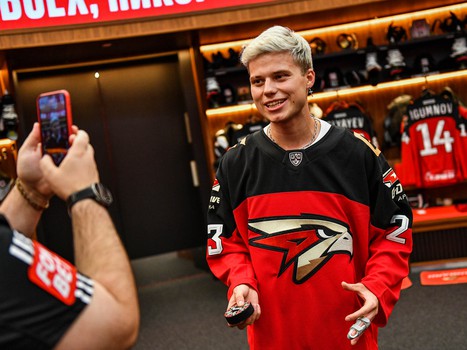 «Авангард» - «Нефтехимик» 5:1. Вокруг матча