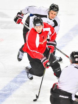 Двусторонний матч "Авангарда"