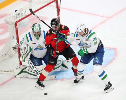 01.03.2020. 1/4 финала Конференции Восток, 1 матч. «Авангард» - «Салават Юлаев» 5:2