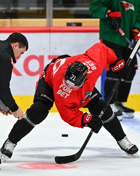 Раскатка «Авангарда» перед матчем с «Нефтехимиком»