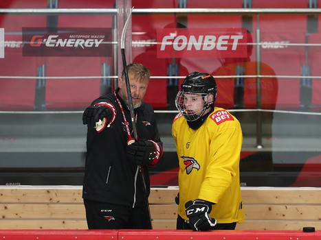 Иван Мирошниченко присоединился к «Авангарду»