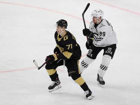 30.12.2021. «Авангард» - «Трактор» 1:3