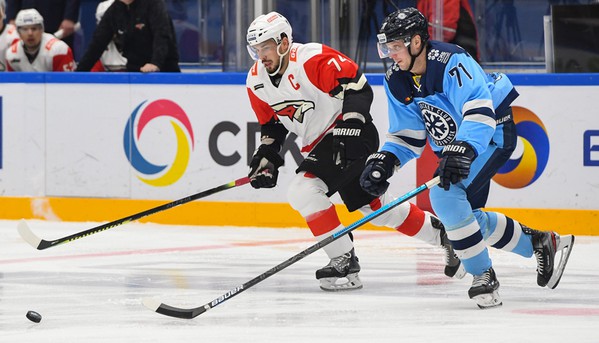 Неудачное завершение выездной серии. Как «Авангард» уступил «Сибири»