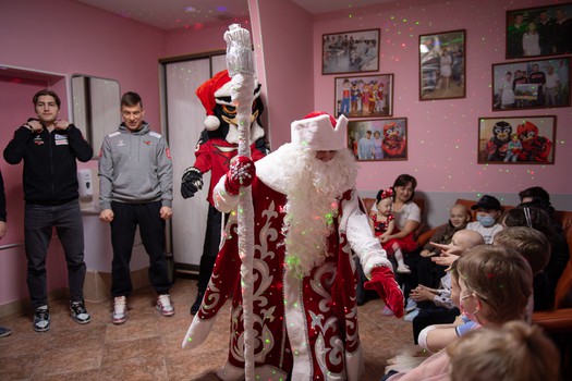 «Авангард» в гостях у болельщиков из гематологического отделения ОДКБ