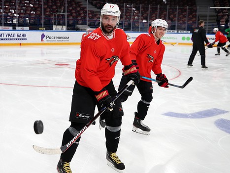 Тренировка «Авангарда» перед шестым матчем серии с «Металлургом»