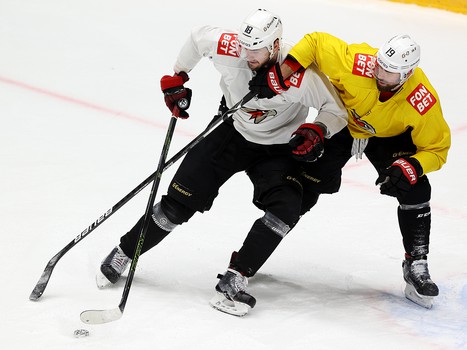 Раскатка «Авангарда» перед матчем в Хабаровске