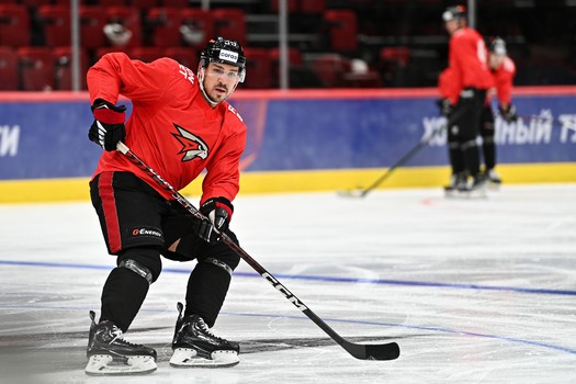 Первая ледовая тренировка «Авангарда»