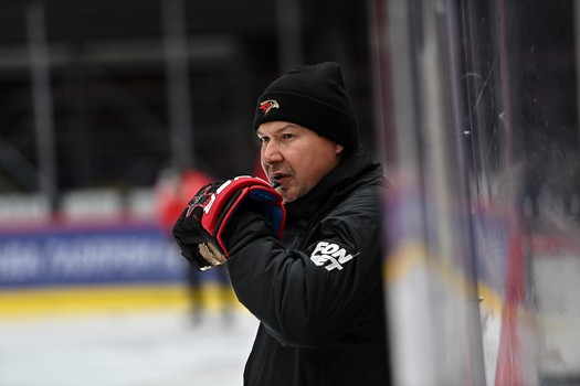 Первая ледовая тренировка «Авангарда»