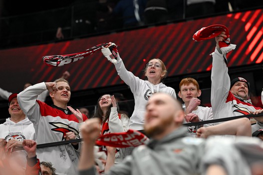 «Авангард» - «Сибирь» 2:1 Б. Вокруг матча