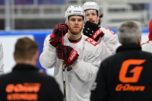 Раскатка «Авангарда» перед матчем в Уфе