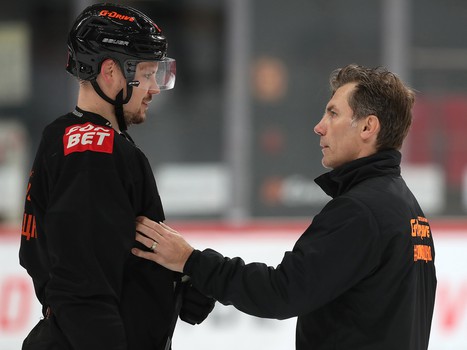 Открытая тренировка «Авангарда» и пресс-конференция перед стартом сезона