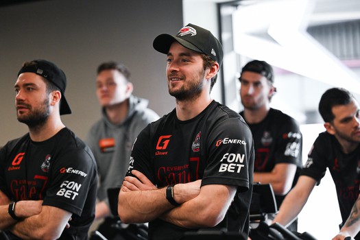 Открытая тренировка «Авангарда» для СМИ