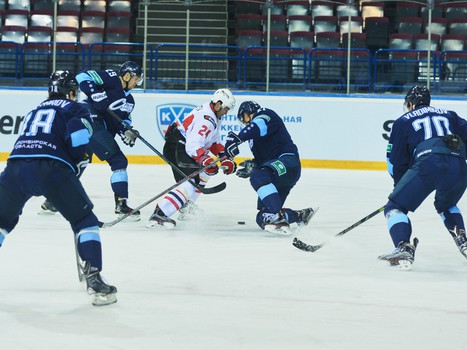 19.08.2015. Мемориал Ромазана-2015. "Авангард" - "Сибирь" 3:1