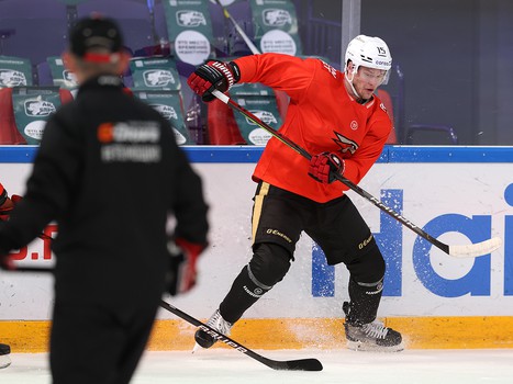 Первая тренировка Никиты Сошникова в «Авангарде»