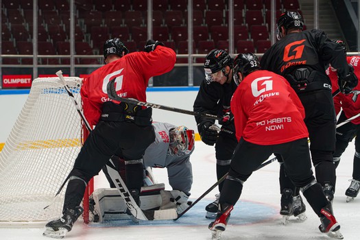 Тренировка «Авангарда» в Санкт-Петербурге