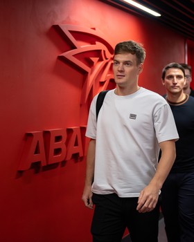 Дмитрий Рашевский в Омске на вечеринке Буэнос Летос