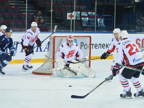 19.08.2015. Мемориал Ромазана-2015. "Авангард" - "Сибирь" 3:1