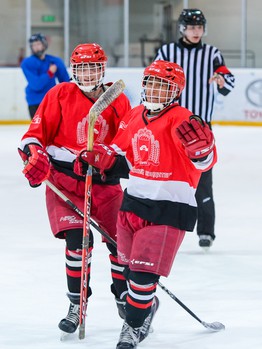 Турнир ХК "Авангард" среди дворовых детских команд в День космонавтики