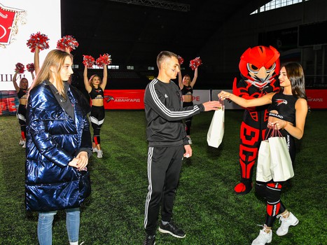 01.09.2019. Фан-зона «Авангарда» на «Красной Звезде»