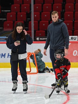 30.11.2025. Семейный день «Авангарда» на G-Drive Арене