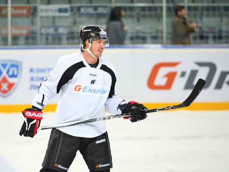 Открытая тренировка "Авангарда" для СМИ перед стартом плей-офф