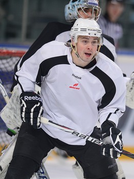 Двусторонний матч - просмотр молодежи